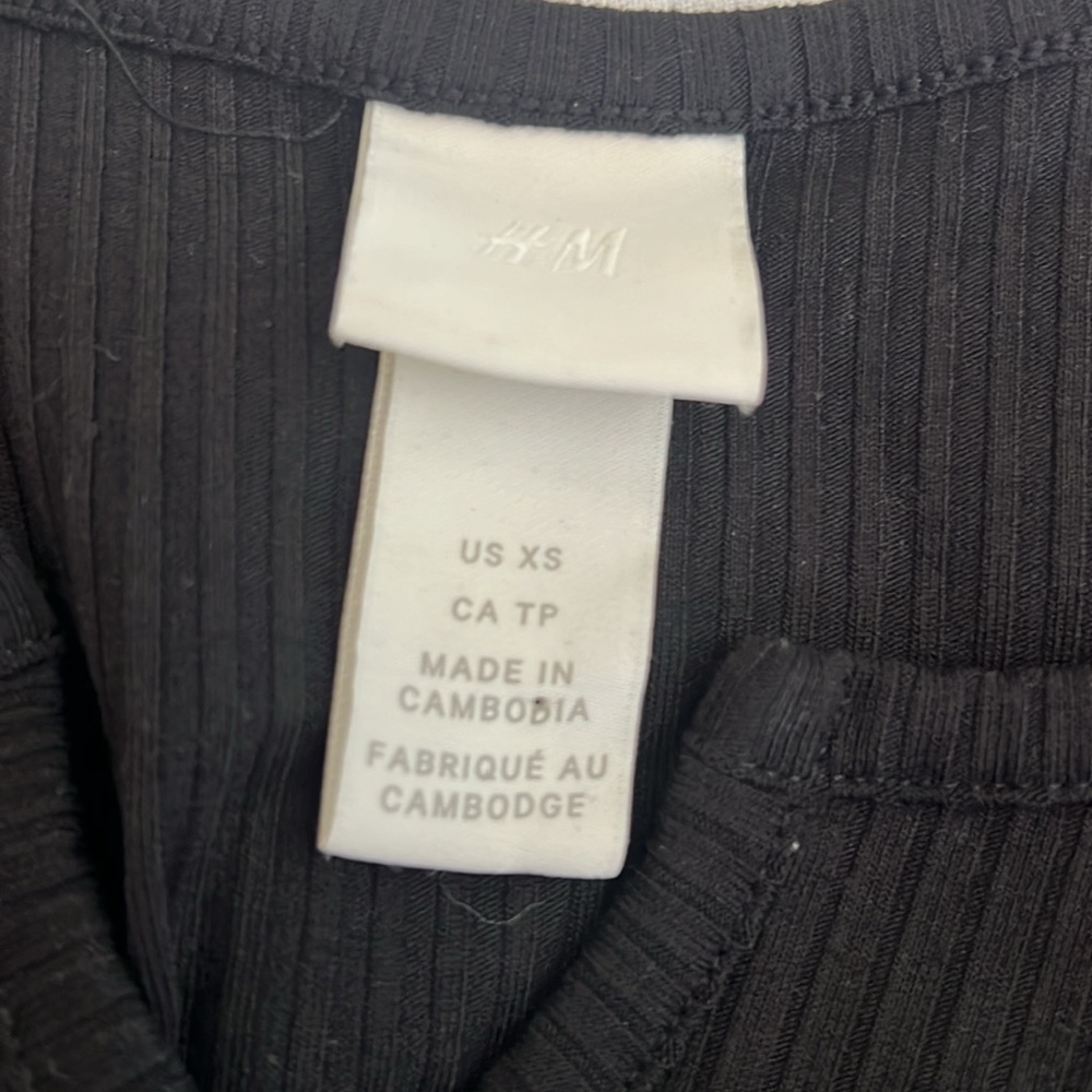 H&M Ribbed Bodysuit - Picture 3 of 6
